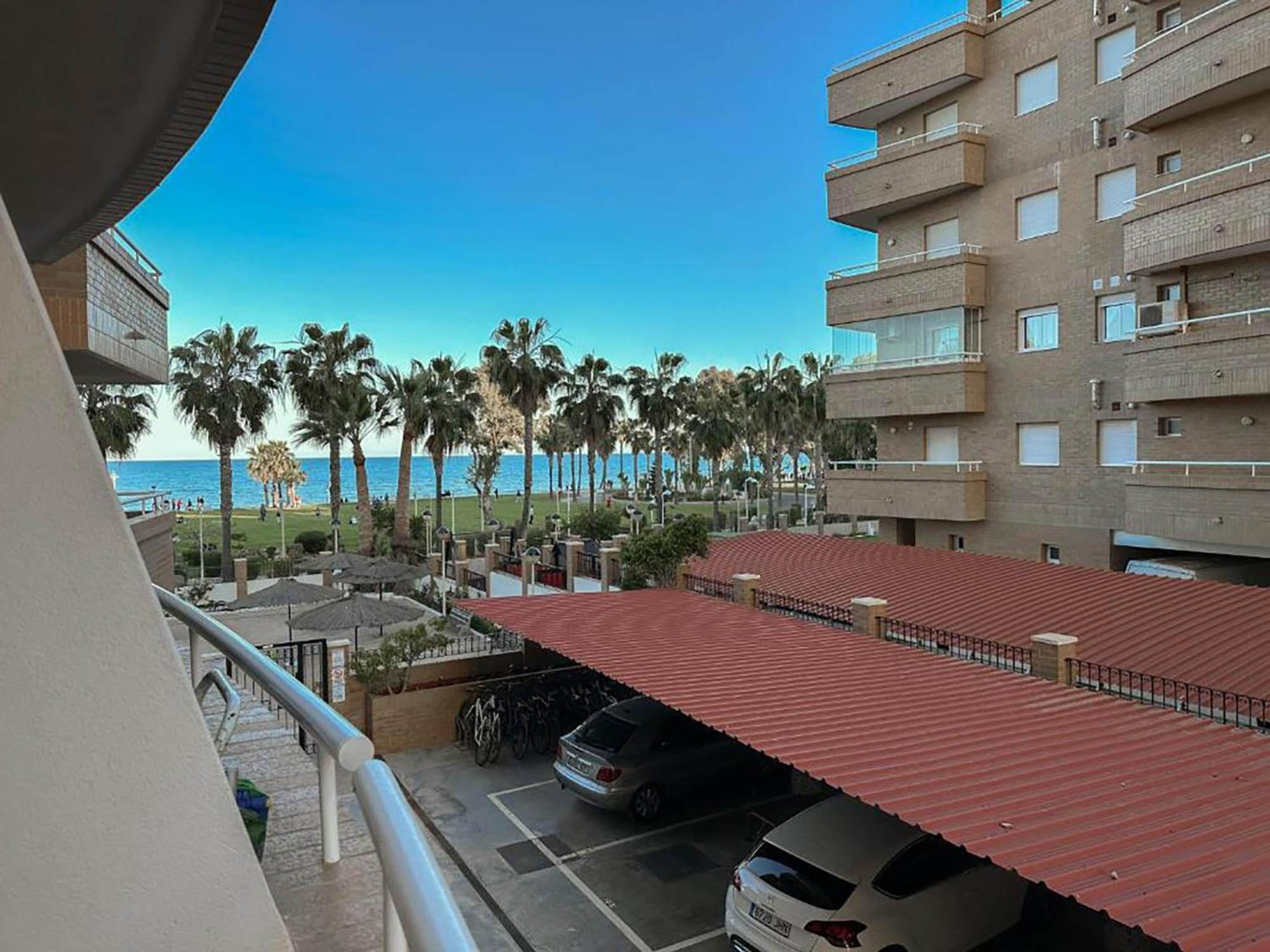 Apartamentos Be Suites Primera Linea Oropesa del Mar Exterior foto